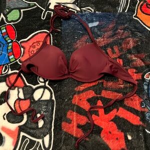 Maroon small bikini tie top with pads built in!